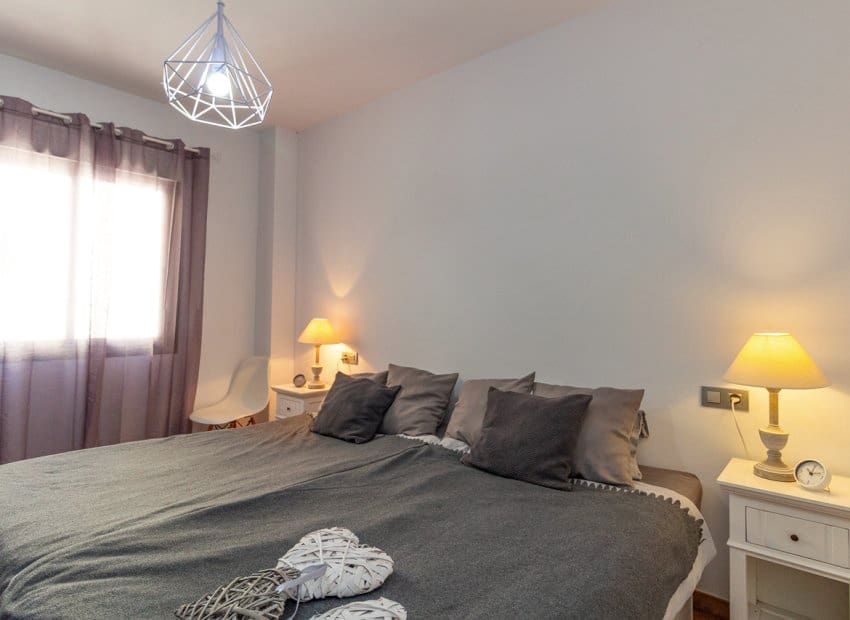 3 quarto Penthouse para venda em Torrevieja com piscina - 395 000 € (Ref: 9497649)