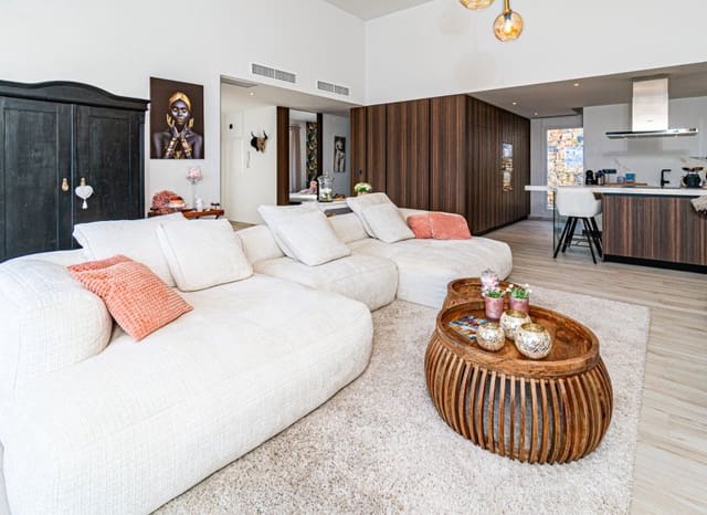 3 slaapkamer Villa te koop in Algorfa met zwembad - € 645.000 (Ref: 9497650)