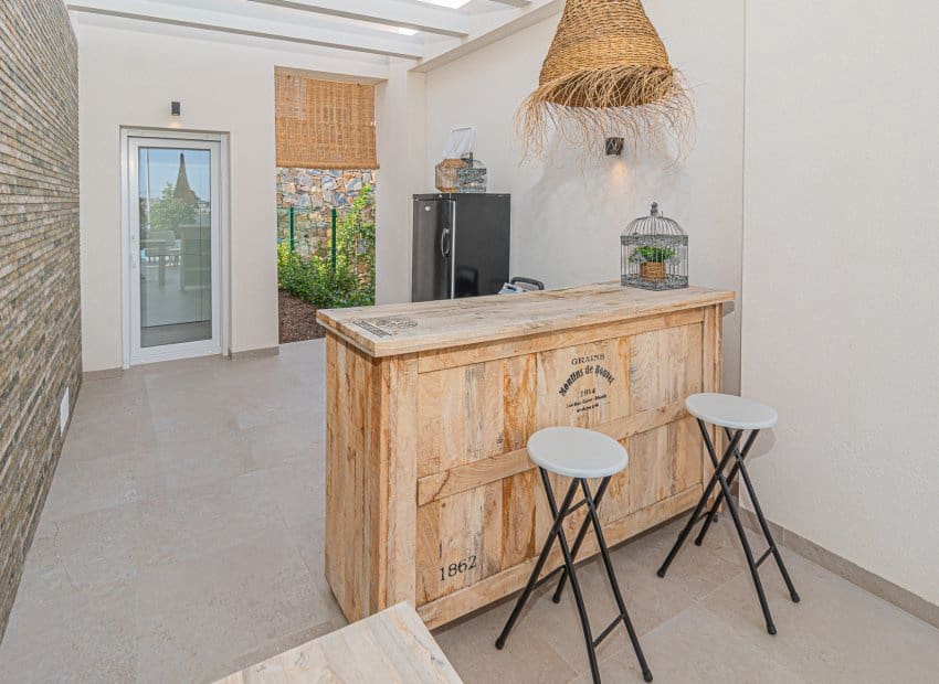 3 slaapkamer Villa te koop in Algorfa met zwembad - € 645.000 (Ref: 9497650)