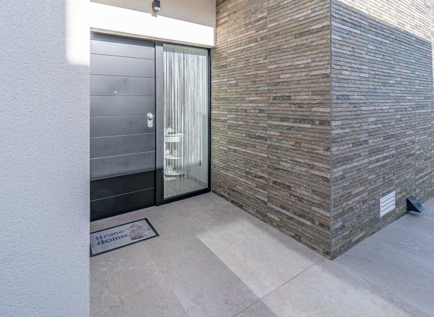 3 slaapkamer Villa te koop in Algorfa met zwembad - € 645.000 (Ref: 9497650)