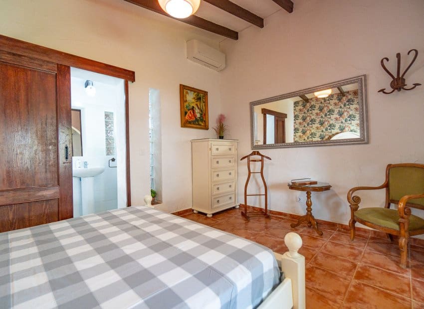 9 chambre Villa/Maison à vendre à Orihuela Costa avec piscine - 690 000 € (Ref: 9497651)