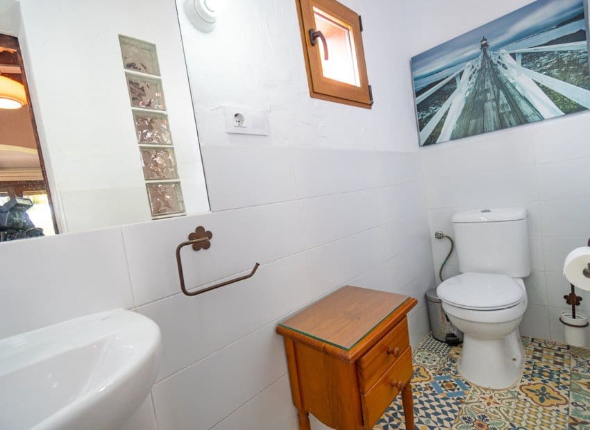 9 chambre Villa/Maison à vendre à Orihuela Costa avec piscine - 690 000 € (Ref: 9497651)