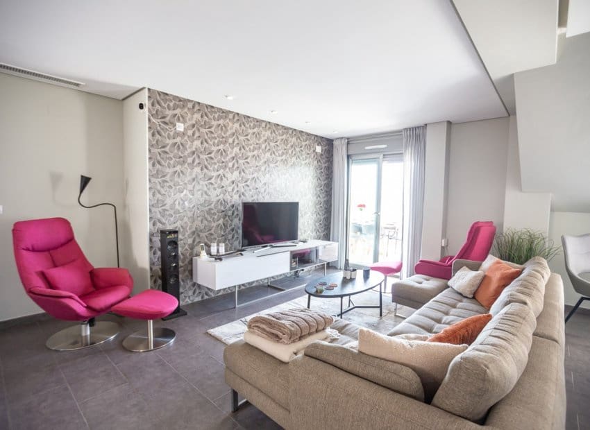 4 slaapkamer Penthouse te koop in Villamartin met zwembad - € 550.000 (Ref: 9497652)