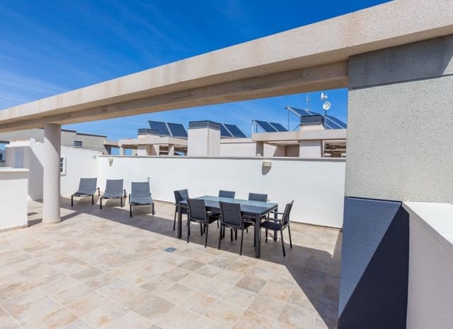 4 slaapkamer Penthouse te koop in Villamartin, Orihuela met zwembad - € 550.000 (Ref: 9497652)