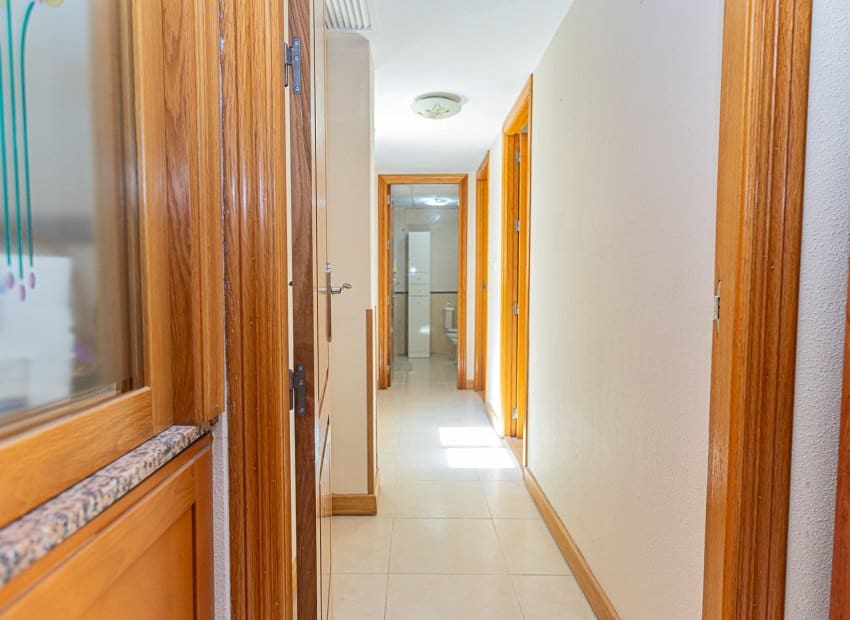 Ático de 3 habitaciones en Torrevieja en venta con piscina - 259.900 € (Ref: 9497653)