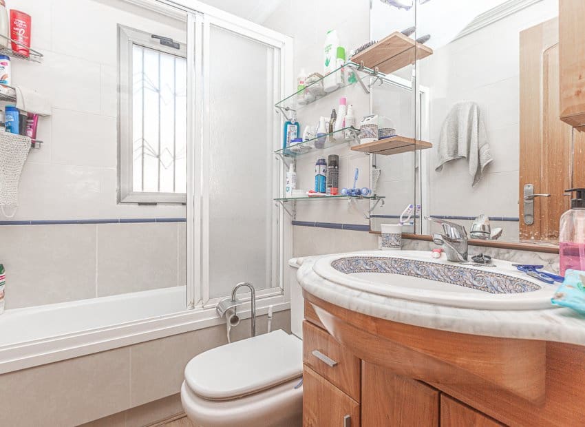 Ático de 3 habitaciones en Torrevieja en venta con piscina - 259.900 € (Ref: 9497653)