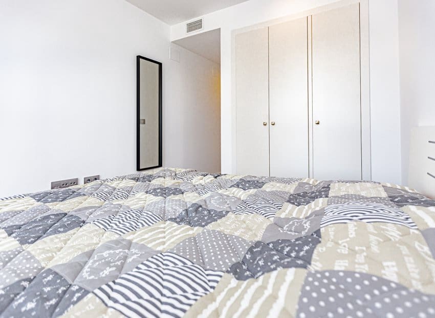 Ático de 2 habitaciones en Pilar de la Horadada en venta con piscina - 209.900 € (Ref: 9497654)