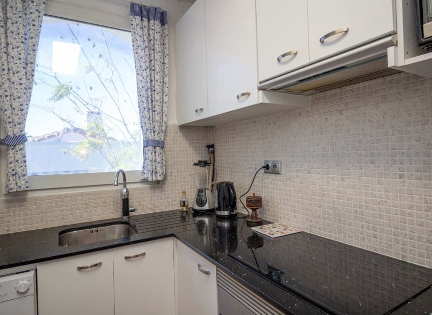 2 makuuhuone Paritalo myytävänä paikassa Villamartin - 299 000 € (Ref: 9497656)