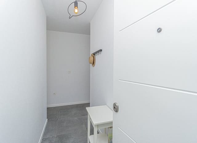 2 quarto Apartamento para venda em Dehesa de Campoamor, Orihuela com piscina - 199 000 € (Ref: 9497660)