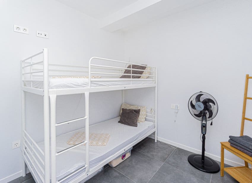 2 bedroom Apartment for sale in Campoamor with pool - € 199,000 (Ref: 9497660)