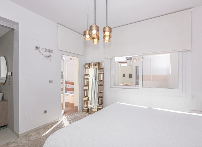 3 chambre Villa/Maison à vendre à Dona Pepa avec piscine - 550 000 € (Ref: 9497661)