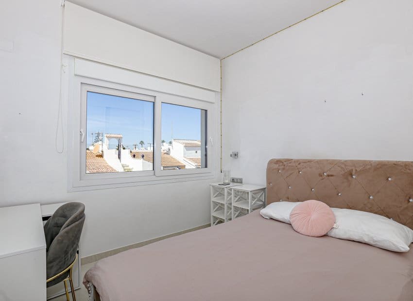 3 chambre Villa/Maison à vendre à Dona Pepa avec piscine - 550 000 € (Ref: 9497661)