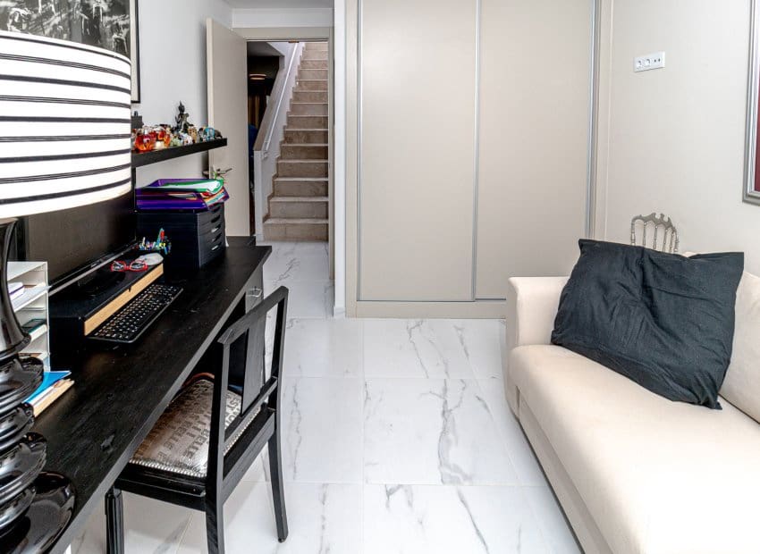 2 bedroom Penthouse for sale in Playa Flamenca with pool - € 495,000 (Ref: 9497665)