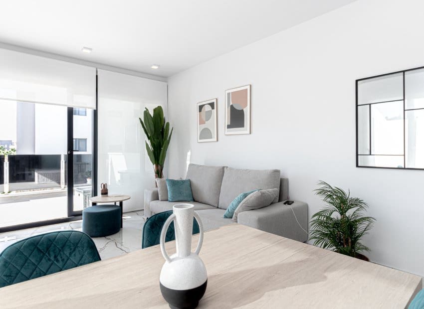 2 bedroom Apartment for sale in Los Altos with pool - € 299,900 (Ref: 9497666)