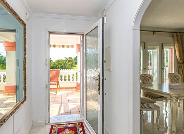 4 quarto Moradia para venda em Campoamor, Orihuela com piscina - 860 000 € (Ref: 9497667)