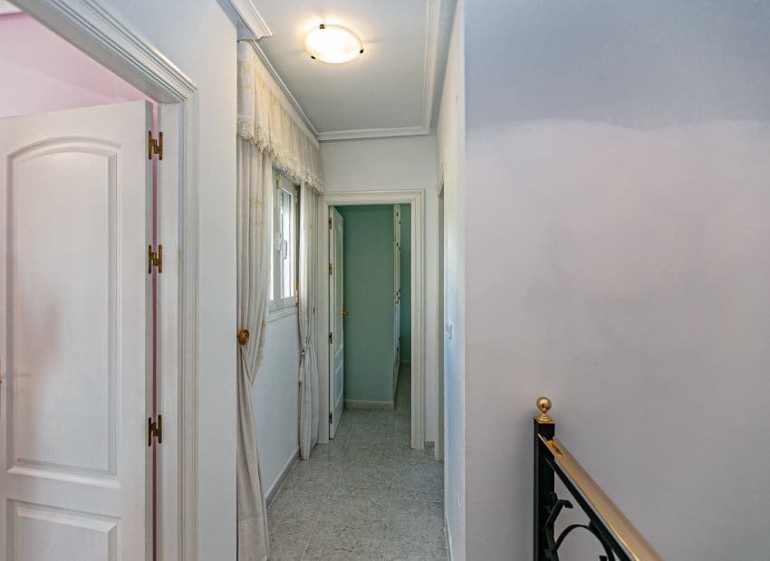 4 bedroom Villa for sale in Campoamor with pool - € 860,000 (Ref: 9497667)