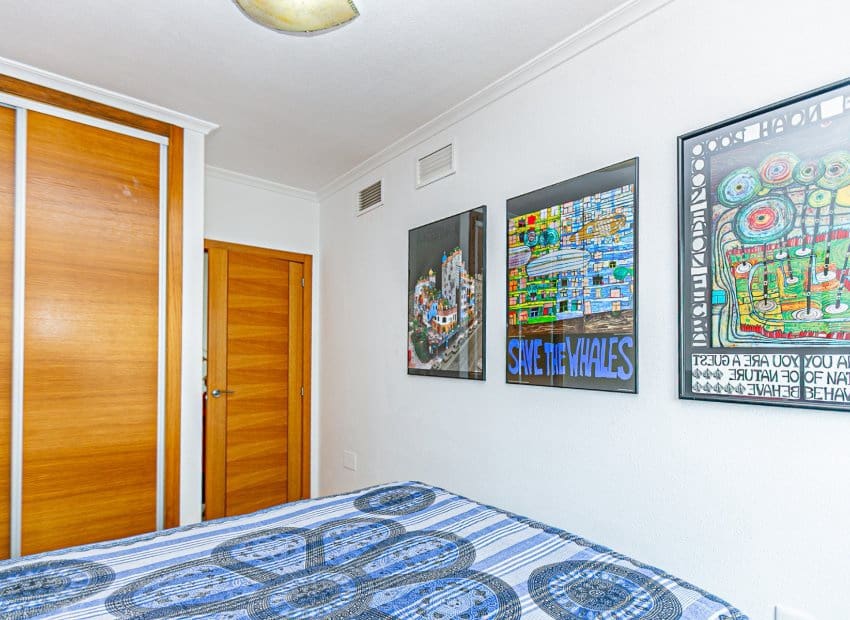 3 bedroom Townhouse for sale in Guardamar del Segura with pool - € 250,000 (Ref: 9497668)