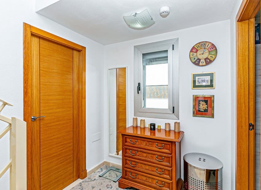 3 bedroom Townhouse for sale in Guardamar del Segura with pool - € 250,000 (Ref: 9497668)