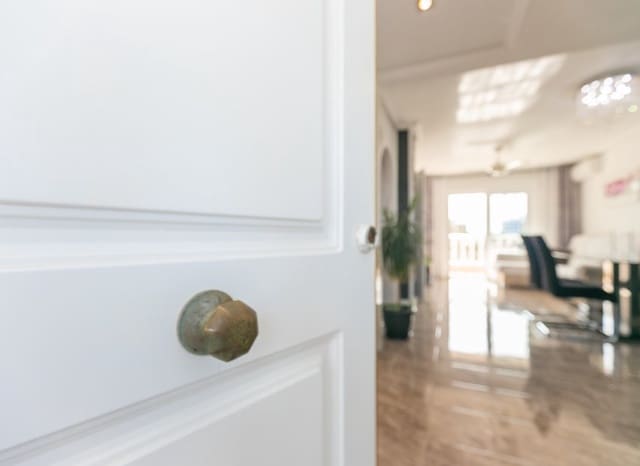 2 Zimmer Apartment zu verkaufen in La Zenia, Orihuela mit Pool - 198.000 € (Ref: 9497670)