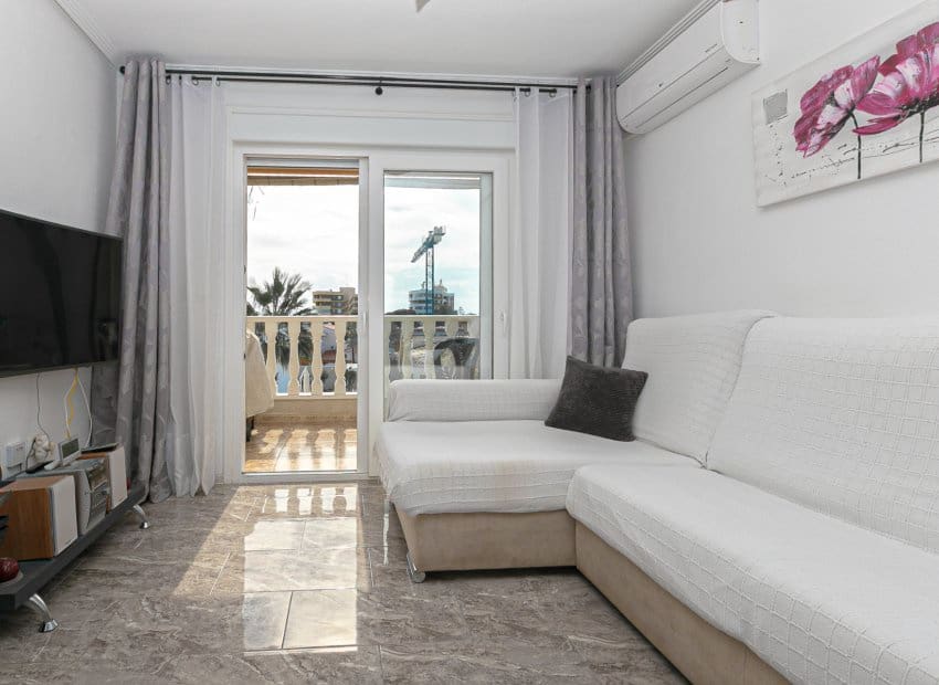 2 bedroom Apartment for sale in La Zenia with pool - € 198,000 (Ref: 9497670)
