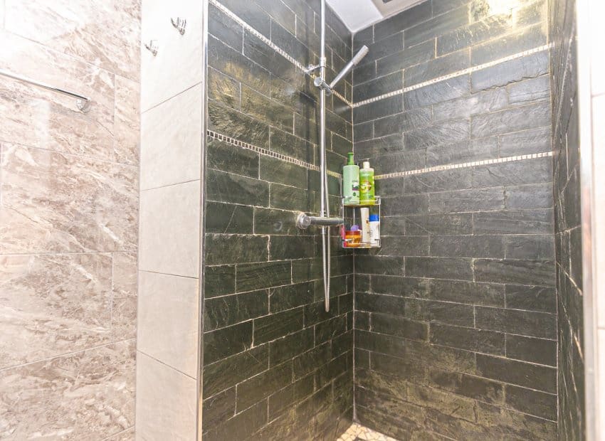 2 bedroom Apartment for sale in La Zenia with pool - € 198,000 (Ref: 9497670)