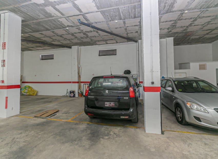 2 bedroom Apartment for sale in La Zenia with pool - € 198,000 (Ref: 9497670)