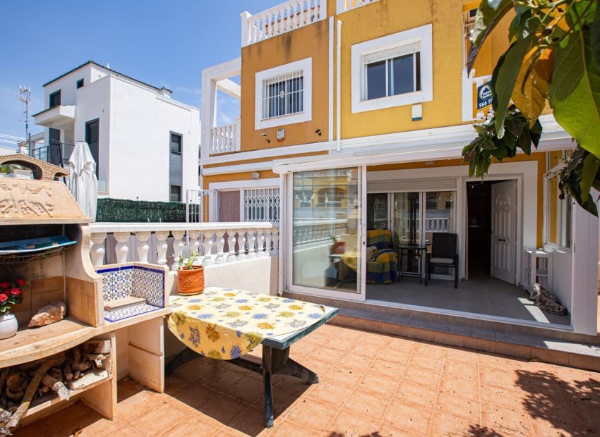 3 slaapkamer Huis te koop in La Zenia - € 219.000 (Ref: 9497672)