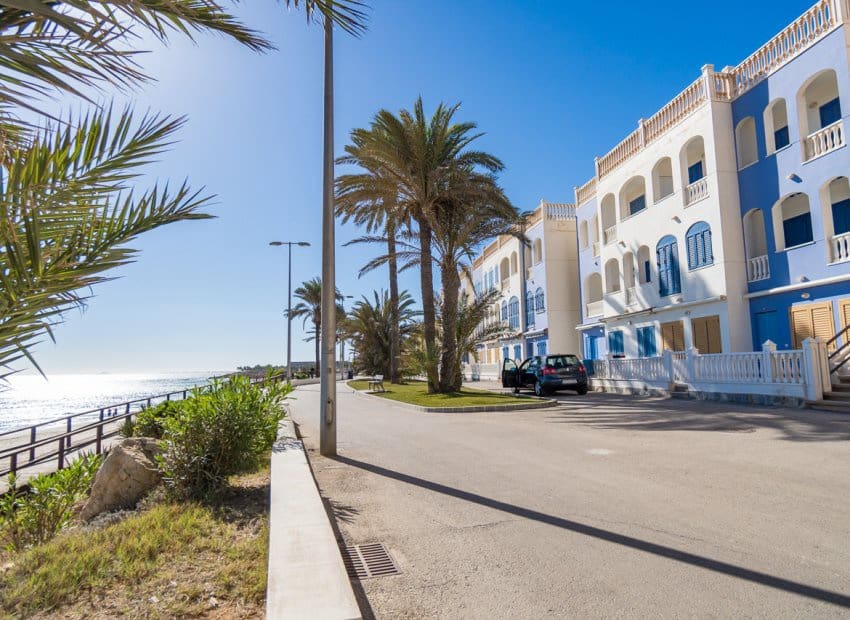 2 bedroom Apartment for sale in Pilar de la Horadada with pool - € 365,000 (Ref: 9497673)