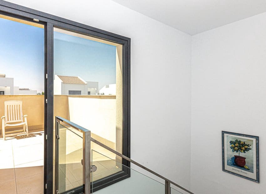 3 makuuhuone Huvila myytävänä paikassa Dona Pepa mukana uima-altaan - 405 000 € (Ref: 9497674)