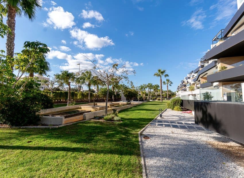 3 slaapkamer Penthouse te koop in Los Dolses met zwembad - € 549.000 (Ref: 9497675)