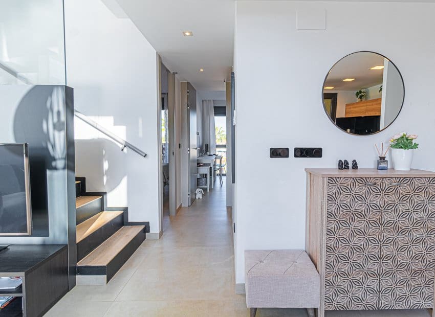3 slaapkamer Penthouse te koop in Los Dolses met zwembad - € 549.000 (Ref: 9497675)