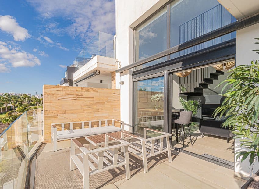 3 slaapkamer Penthouse te koop in Los Dolses met zwembad - € 549.000 (Ref: 9497675)