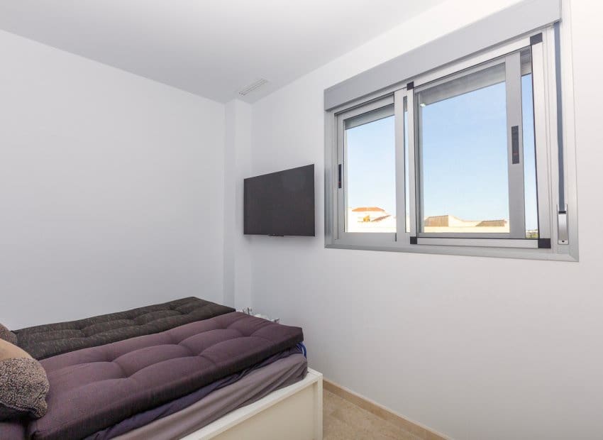 2 quarto Apartamento para venda em Villamartin com piscina - 275 000 € (Ref: 9497676)