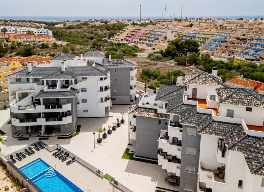 2 quarto Apartamento para venda em Villamartin com piscina - 275 000 € (Ref: 9497676)