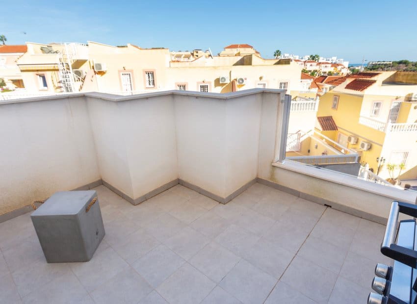 2 quarto Apartamento para venda em Villamartin com piscina - 275 000 € (Ref: 9497676)