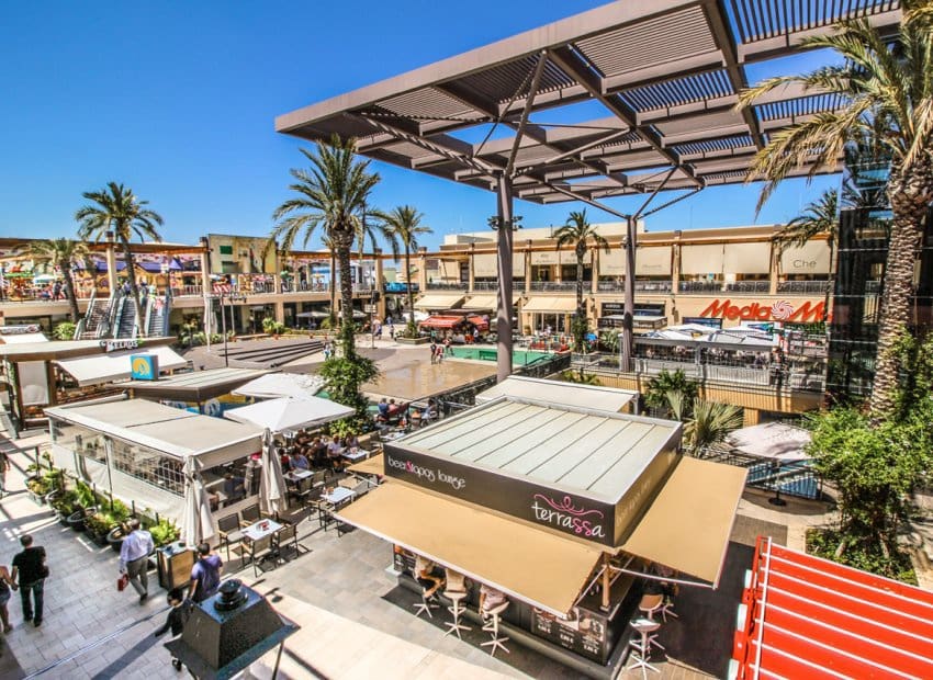 2 quarto Apartamento para venda em Villamartin com piscina - 275 000 € (Ref: 9497676)