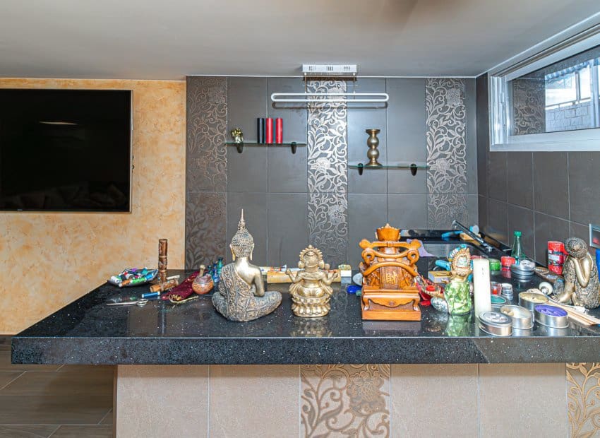 5 bedroom Villa for sale in La Mata with pool - € 1,170,000 (Ref: 9497677)