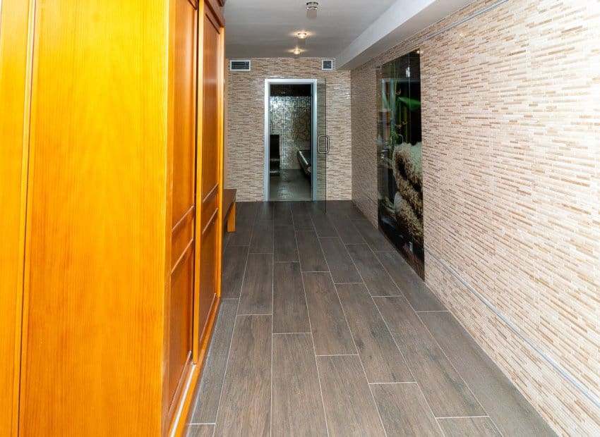 5 bedroom Villa for sale in La Mata with pool - € 1,170,000 (Ref: 9497677)