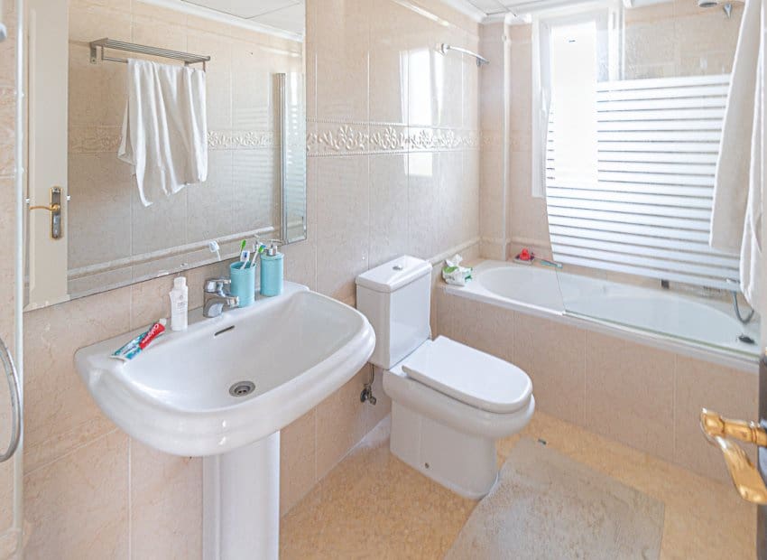 5 bedroom Villa for sale in La Mata with pool - € 1,170,000 (Ref: 9497677)