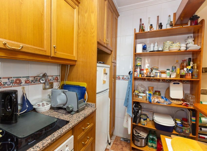 3 bedroom Villa for sale in La Zenia with pool - € 225,000 (Ref: 9497678)