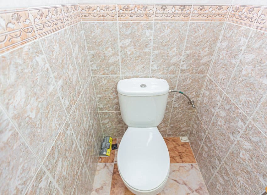 3 bedroom Villa for sale in La Zenia with pool - € 225,000 (Ref: 9497678)