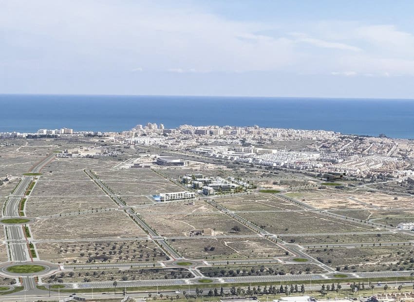 3 soveværelse Penthouse til salg i Torrevieja med swimmingpool garage - € 370.000 (Ref: 9499082)