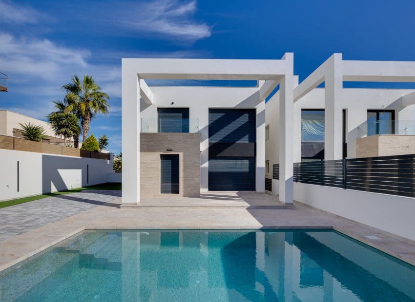 4 camera da letto Casa in vendita in Torrevieja con piscina - 780.000 € (Rif: 9499092)