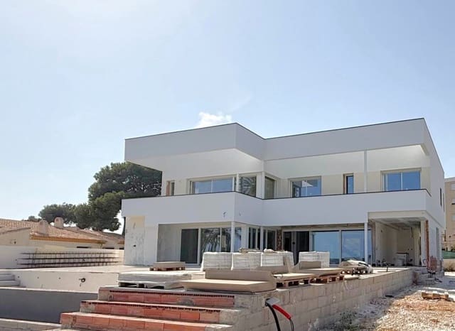 5 soveværelse Villa til salg i Punta Prima, Orihuela med swimmingpool garage - € 2.950.000 (Ref: 9518972)