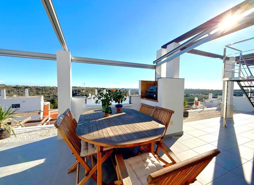 3 chambre Penthouse à vendre à Las Ramblas Golf avec piscine - 459 000 € (Ref: 9518973)