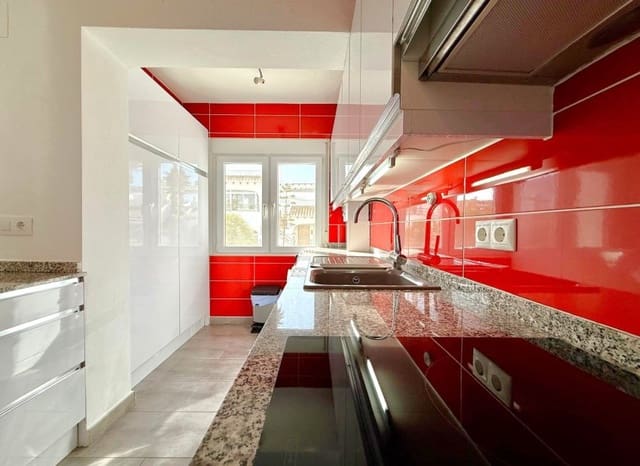 3 slaapkamer Villa te koop in Villamartin, Orihuela met zwembad - € 319.000 (Ref: 9518976)