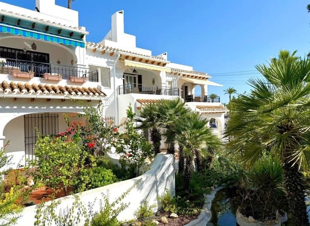 3 slaapkamer Villa te koop in Villamartin, Orihuela met zwembad - € 319.000 (Ref: 9518976)