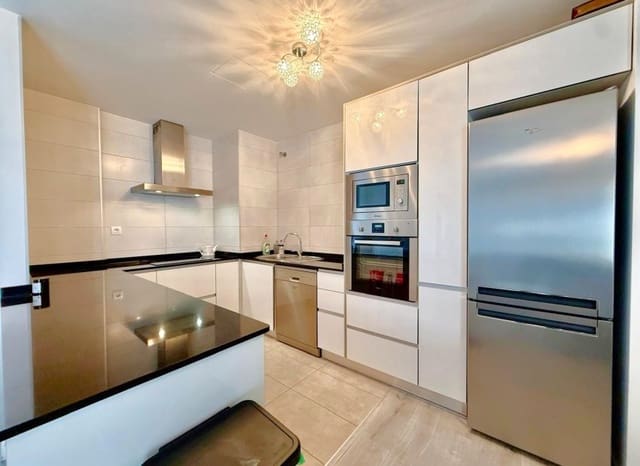 2 soverom Leilighet til salgs i Villamartin, Orihuela med svømmebasseng - € 235 000 (Ref: 9518977)