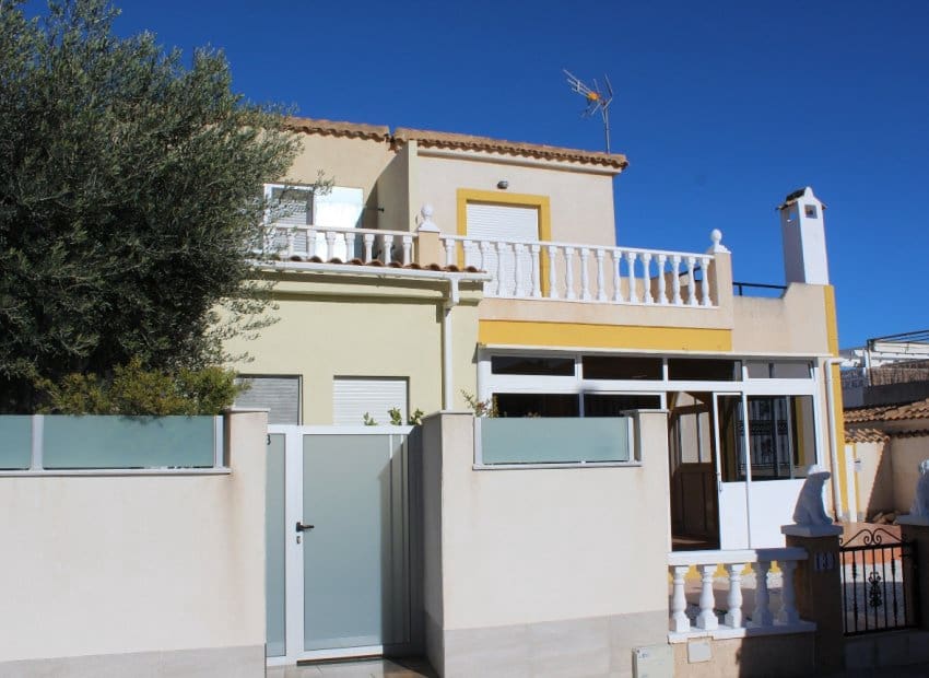 Bungalow de 3 habitaciones en Los Altos en venta con piscina garaje - 210.000 € (Ref: 9518981)