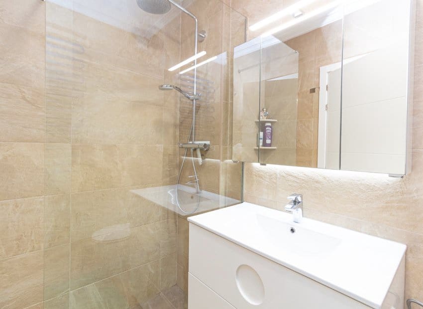 3 soverom Kjedet enebolig til salgs i La Zenia med svømmebasseng - € 312 000 (Ref: 9524531)